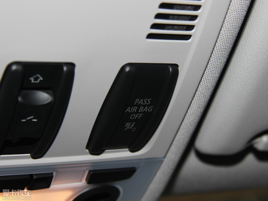 2013RX1 sDrive 20i \O(sh)Ӌb