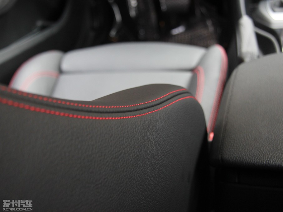 2013RX1 sDrive 20i \(yn)(dng)O(sh)Ӌ(j)b