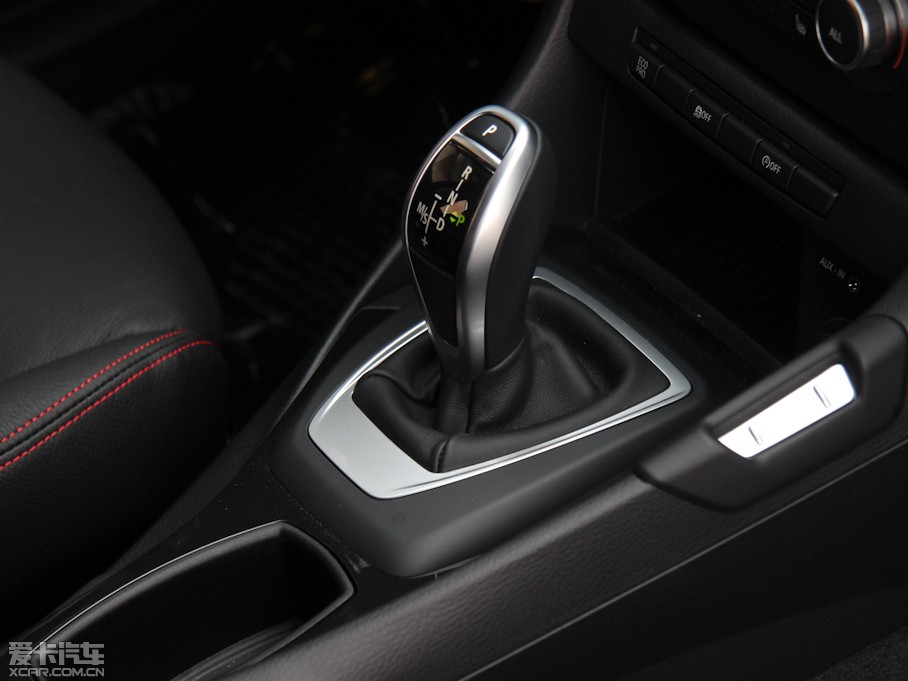 2013RX1 sDrive 20i \OӋb