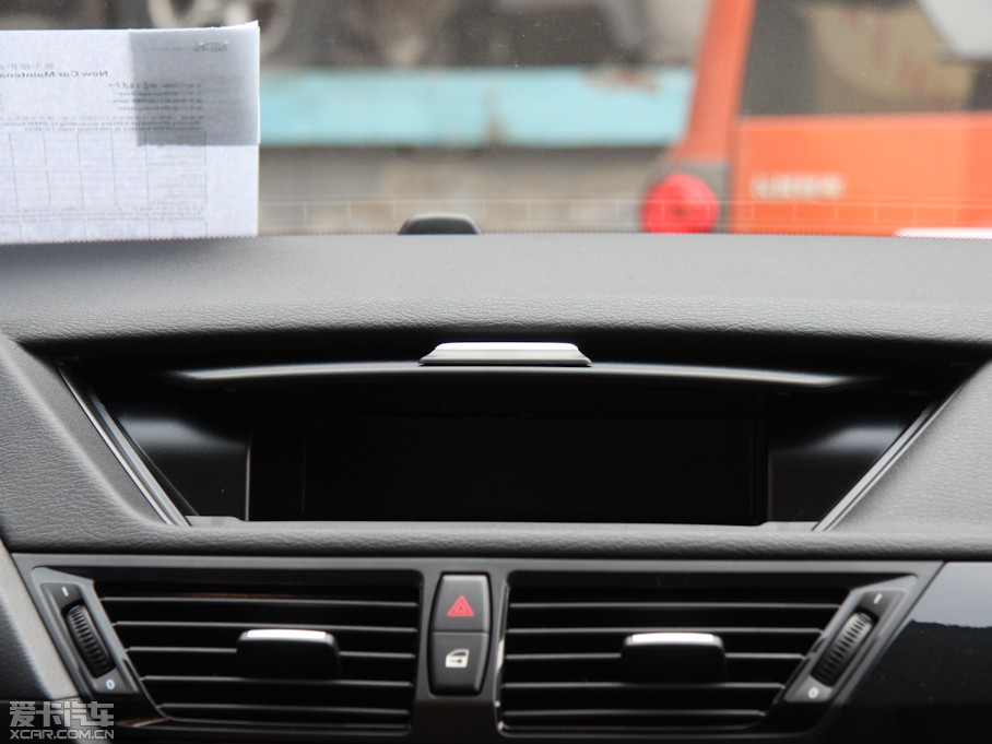 2013RX1 sDrive 20i \OӋb