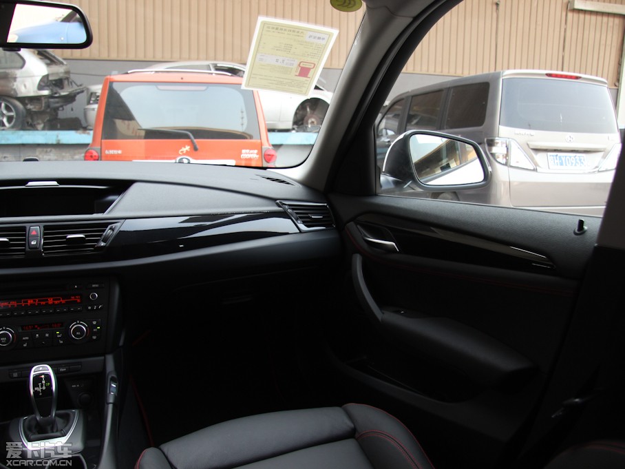 2013RX1 sDrive 20i \OӋb