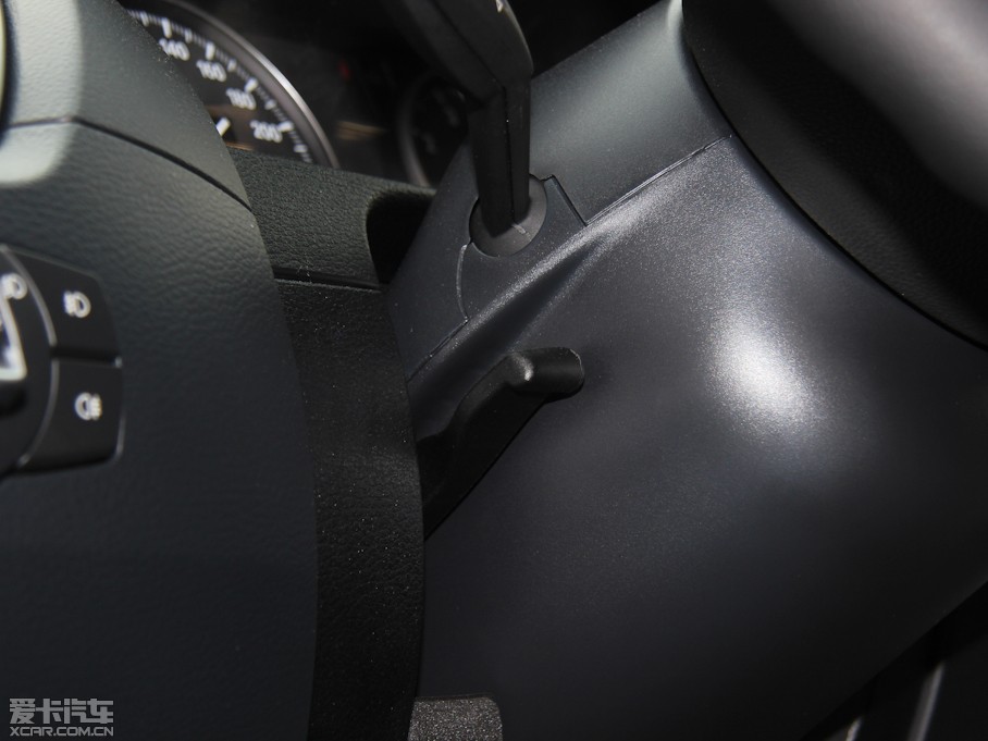 2013RX1 sDrive 20i \OӋb