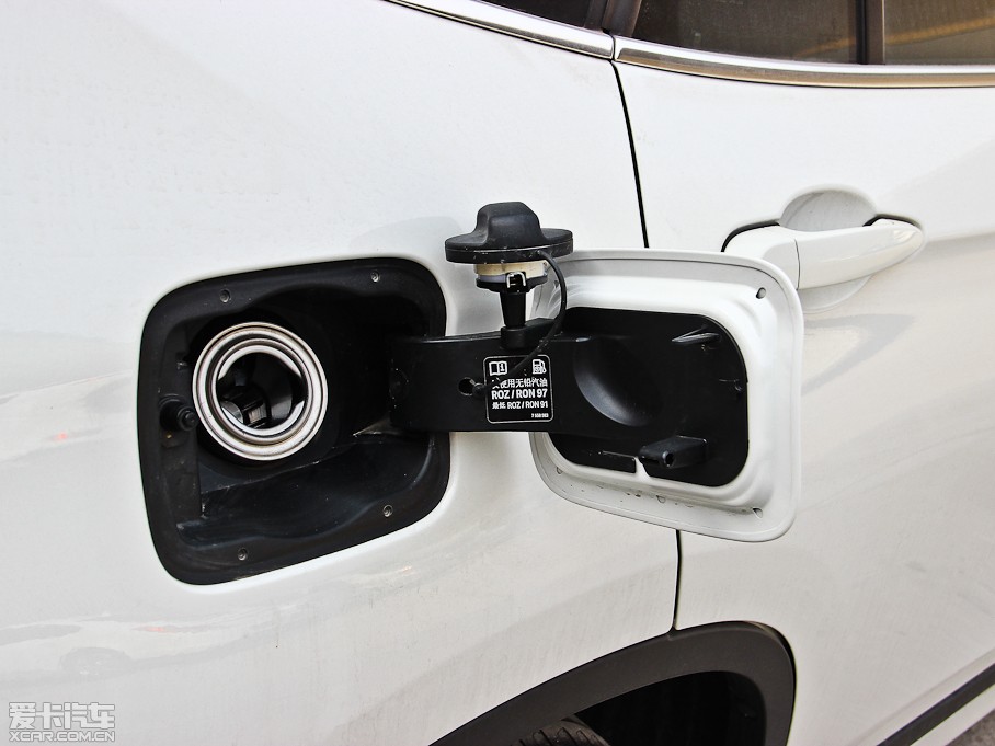 2013RX1 xDrive 28i XOӋb