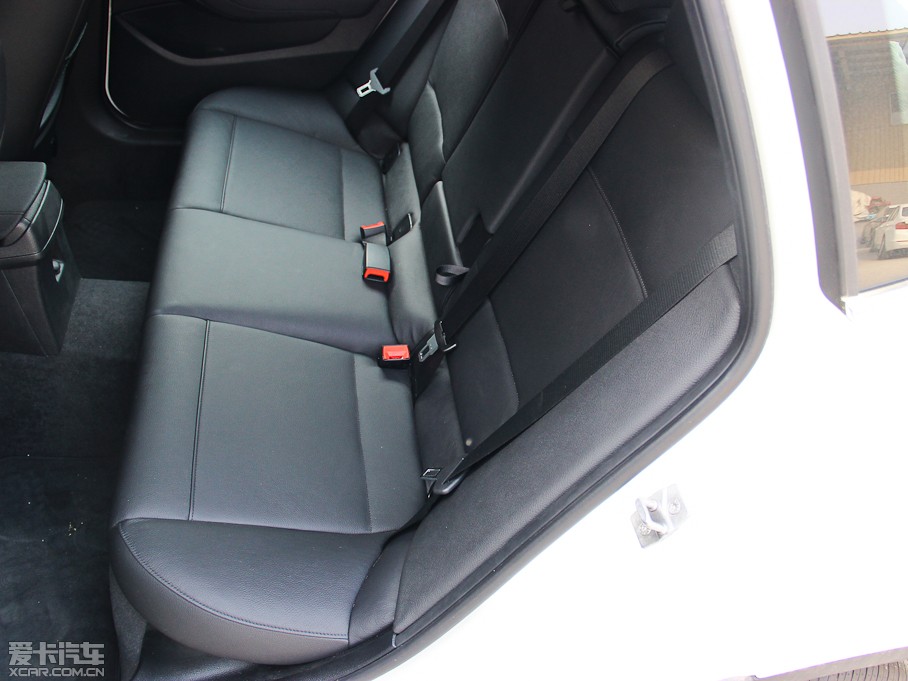 2013RX1 xDrive 28i XO(sh)Ӌb