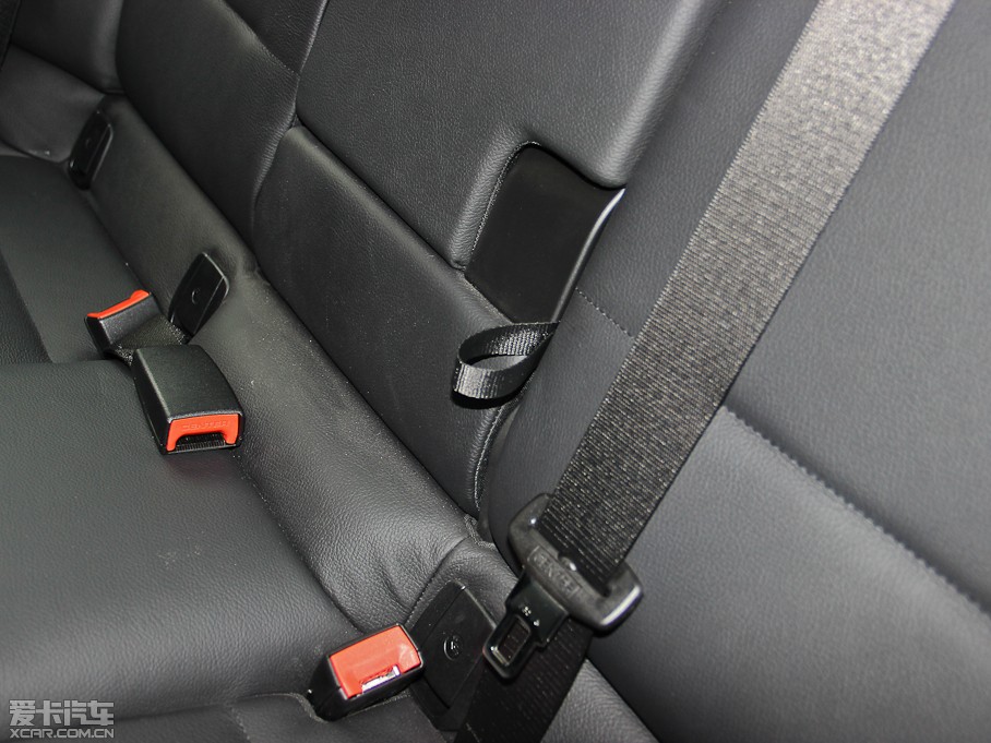 2013RX1 xDrive 28i XOӋb