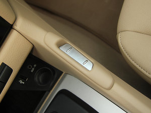 2013sDrive 18i I(lng) g