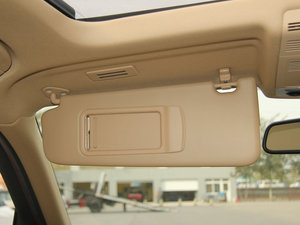 2013sDrive 18i I(lng) g