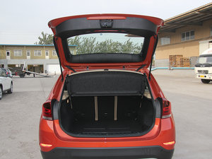 2013sDrive 18i I(lng) g