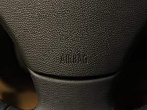 2013sDrive 18i I(lng) п؅^(q)