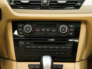 2013sDrive 18i I(lng) п؅^(q)