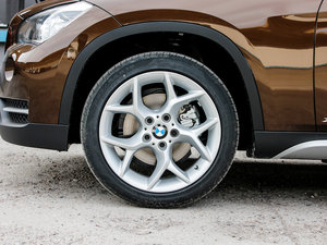 2013xDrive 20i XOӋb (ji)^