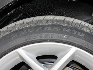 2013xDrive 20i XOӋb (ji)^