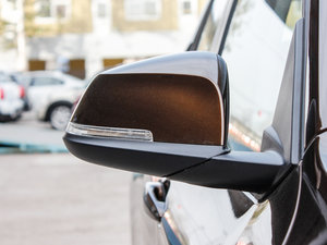 2013xDrive 20i XOӋb ^