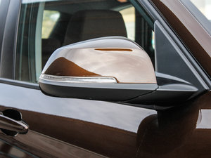 2013xDrive 20i XOӋb ^