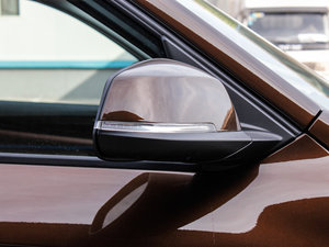 2013xDrive 20i XOӋb ^