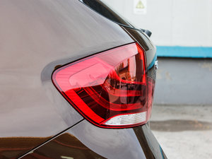 2013xDrive 20i XOӋb ^