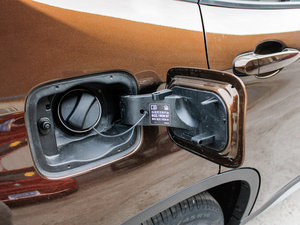 2013xDrive 20i XO(sh)Ӌ(j)b (x)(ji)^