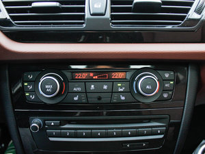 2013xDrive 20i XOӋb п؅^