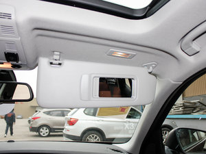 2013xDrive 20i XOӋb g