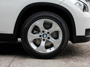 2013sDrive 18i r(sh) (x)(ji)^