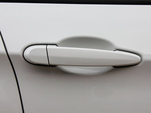 2013款sDrive 18i 时尚型 细节外观