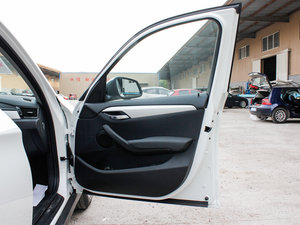 2013sDrive 18i r(sh) g