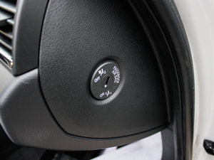 2013sDrive 18i r(sh) g