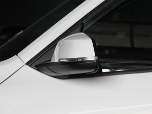 2013sDrive 20i \OӋb ^