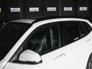 2013sDrive 20i \OӋb ^