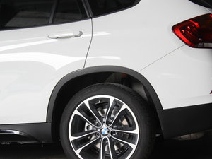 2013sDrive 20i \OӋb ^