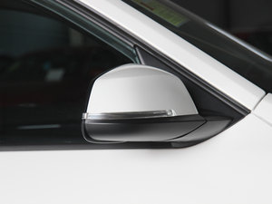 2013sDrive 20i \OӋb ^