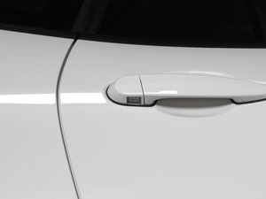 2013sDrive 20i \OӋb ^