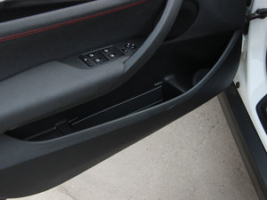 2013sDrive 20i \OӋb ǰTg