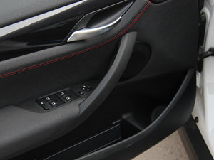 2013sDrive 20i \OӋb g