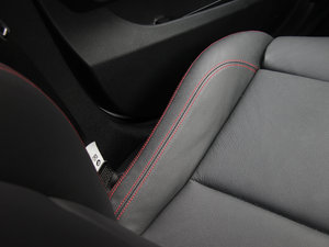 2013sDrive 20i \OӋb g