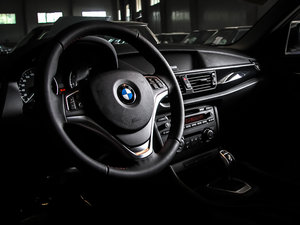 2013sDrive 20i \OӋb п؅^