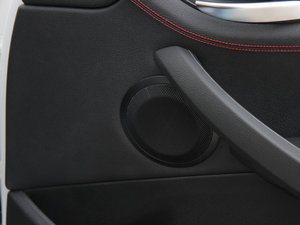 2013sDrive 20i \OӋb п؅^