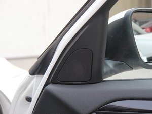 2013sDrive 20i \OӋb п؅^