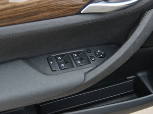 2013xDrive 28i XOӋb g