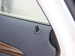 2013xDrive 28i XOӋb g