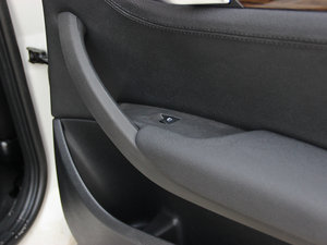 2013xDrive 28i XOӋb g