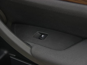 2013xDrive 28i XOӋb g