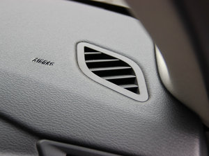 2013xDrive 28i XOӋb g