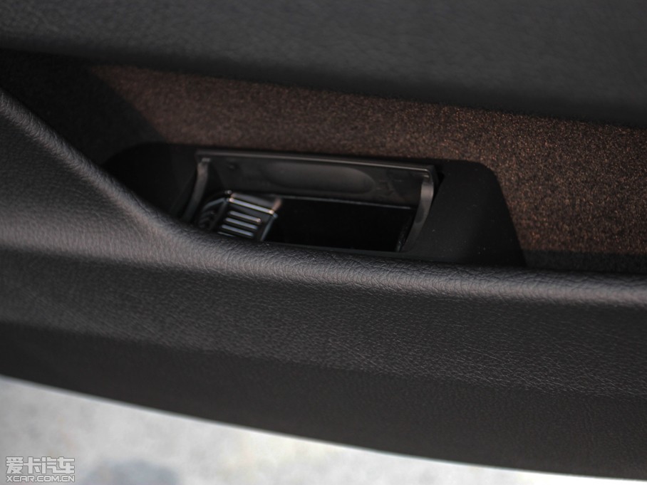 2014��R5ϵ 525Li ���A�O(sh��)Ӌ(j��)���b