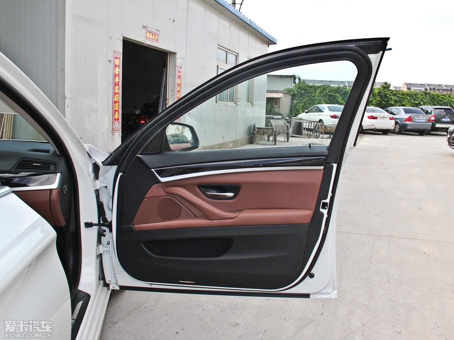 2014��R5ϵ 528Li xDrive �I����