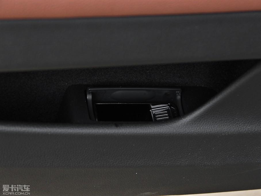 2014R5ϵ 528Li xDrive I