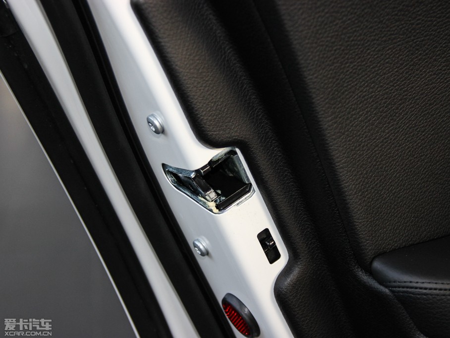 2014R5ϵ 528Li I(lng)