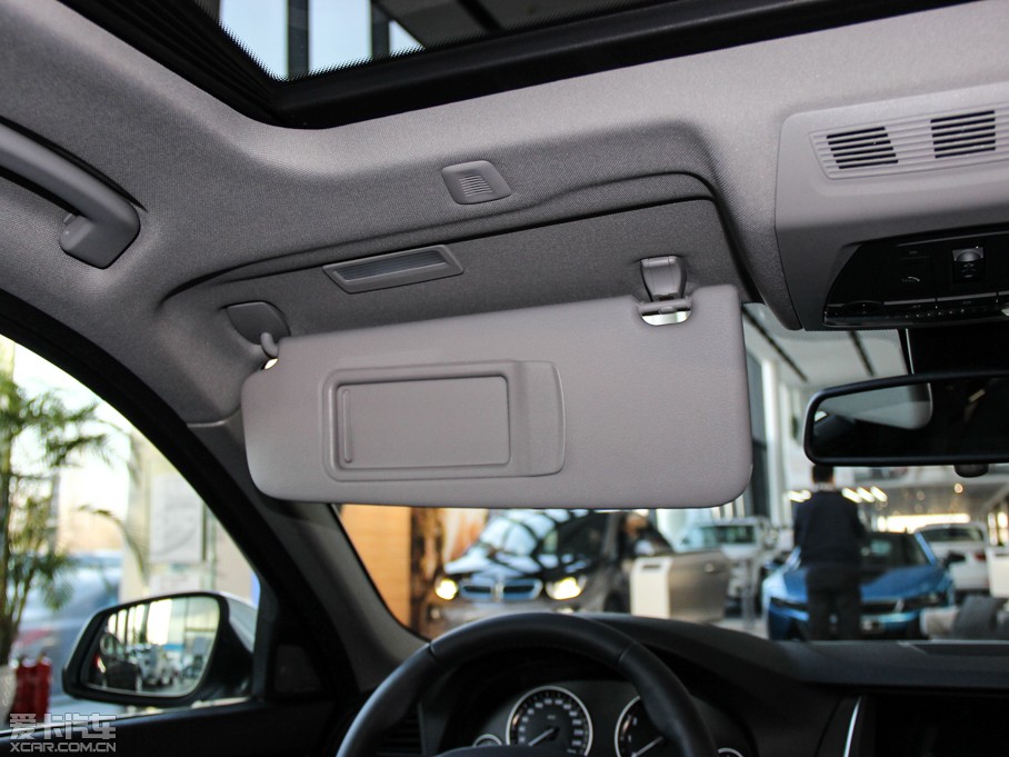 2014R5ϵ 528Li I(lng)