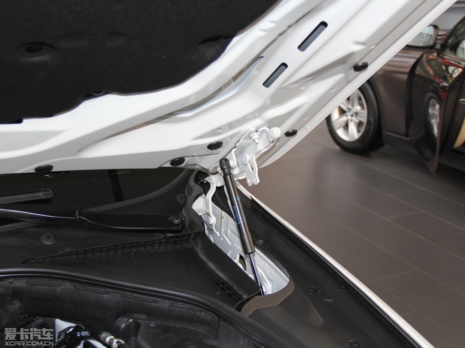 2014R5ϵ 528Li AOӋb