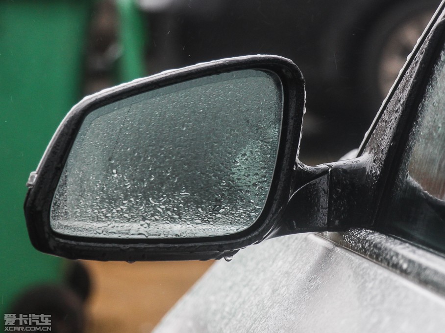 2014R5ϵ 528Li xDrive AOӋb